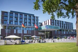University Medical Centre Hamburg-Eppendorf, leading Ekocan cannabis study.