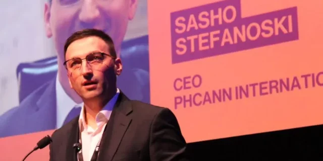 Sasho Stefanoski adressing the audience at Cannabis Europa 2025 during his keynote speech.