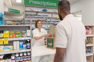 leafio-pharmacist-300x200.jpg