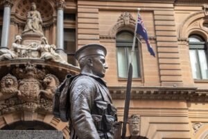 veterans-statue-300x200.jpg