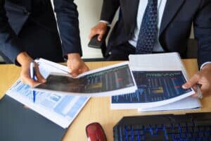 shares-and-financial-trading-300x200.jpg