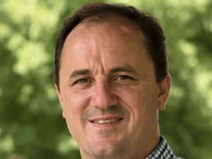 Jeremy-Buckingham-300x225.png