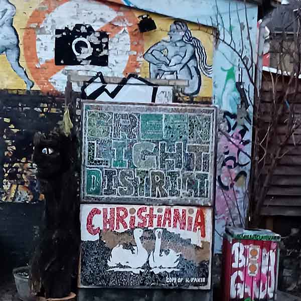 green light zone sign in christiania denmark
